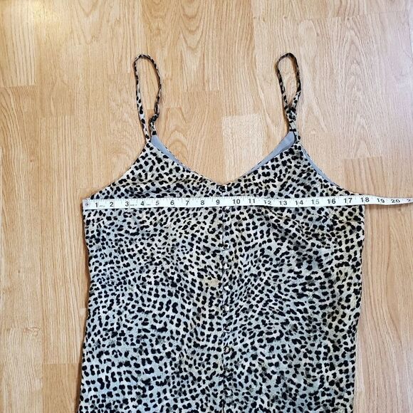 Cupcakes and Cashmere Jordane Leopard Print Cami - Picture 9 of 13